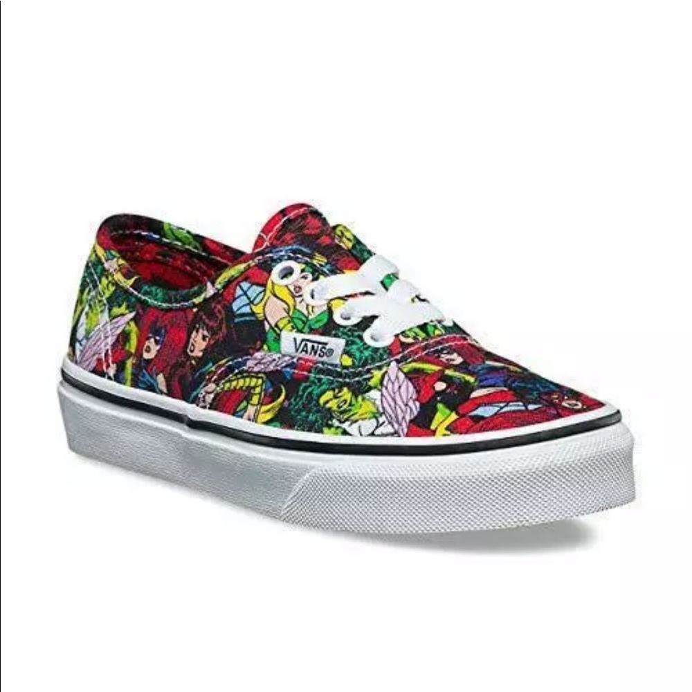 Vans Marvel Comics size 3 Youth